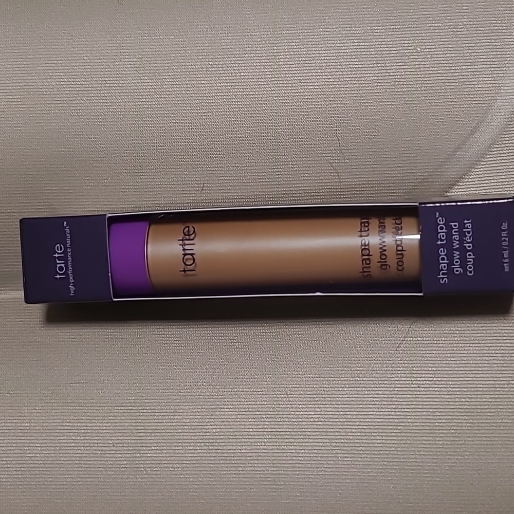 Tarte Shape Tape glow wand